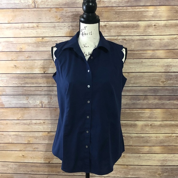 Talbots Tops - Talbots no iron navy blue scalloped sleeveless top